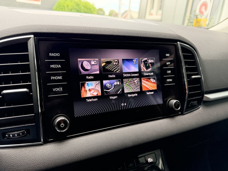 Vehicle Image 30