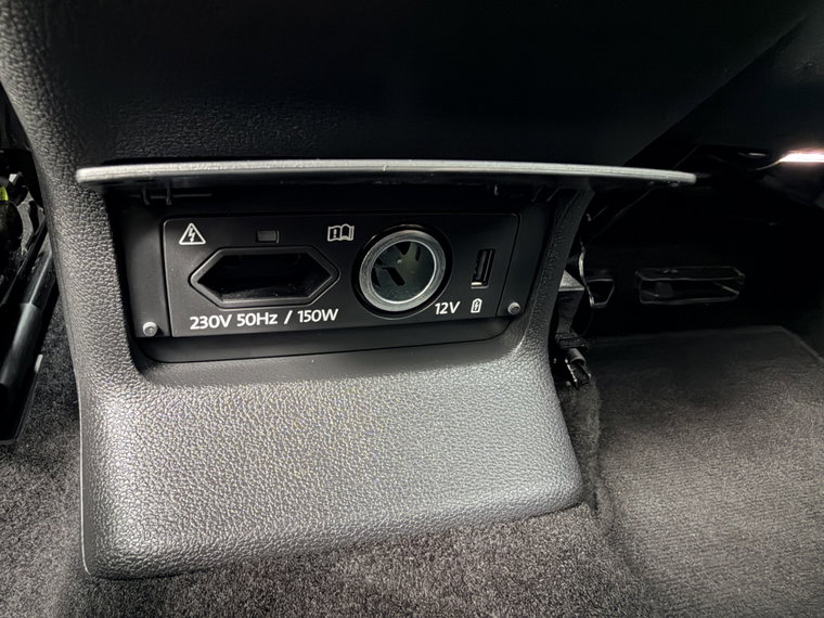 Vehicle Image 37