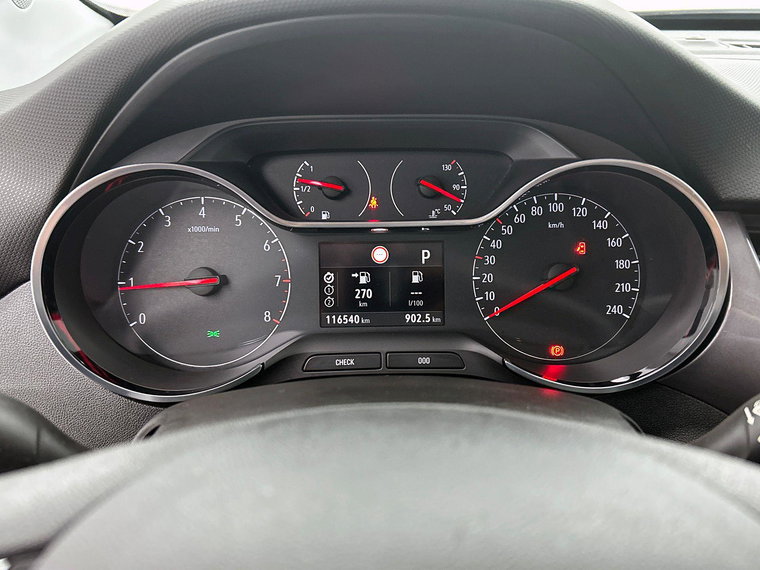 Vehicle Image 24