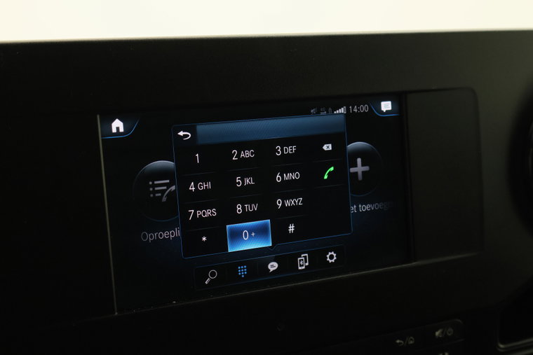 Vehicle Image 37