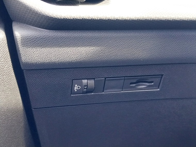 Vehicle Image 27