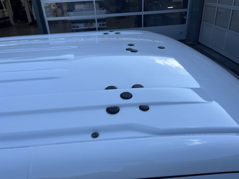 Vehicle Image 41