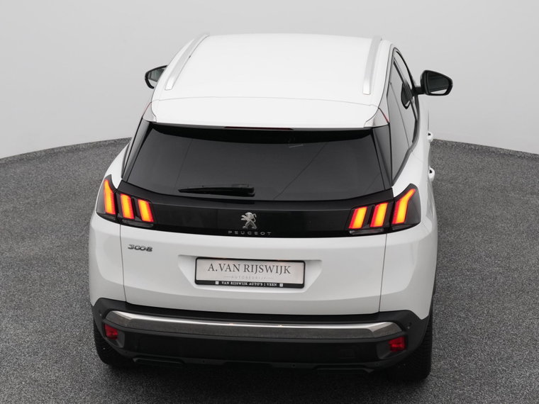Vehicle Image 28