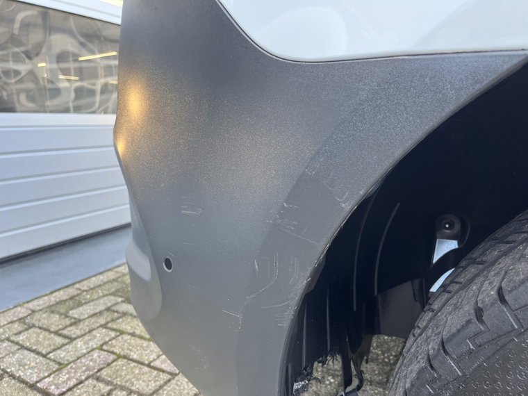 Vehicle Image 60