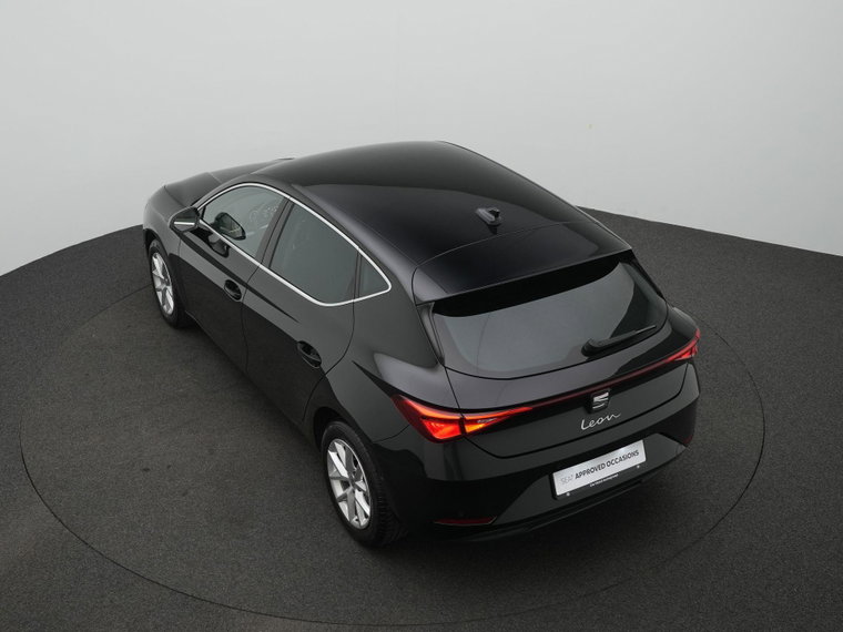 Vehicle Image 24