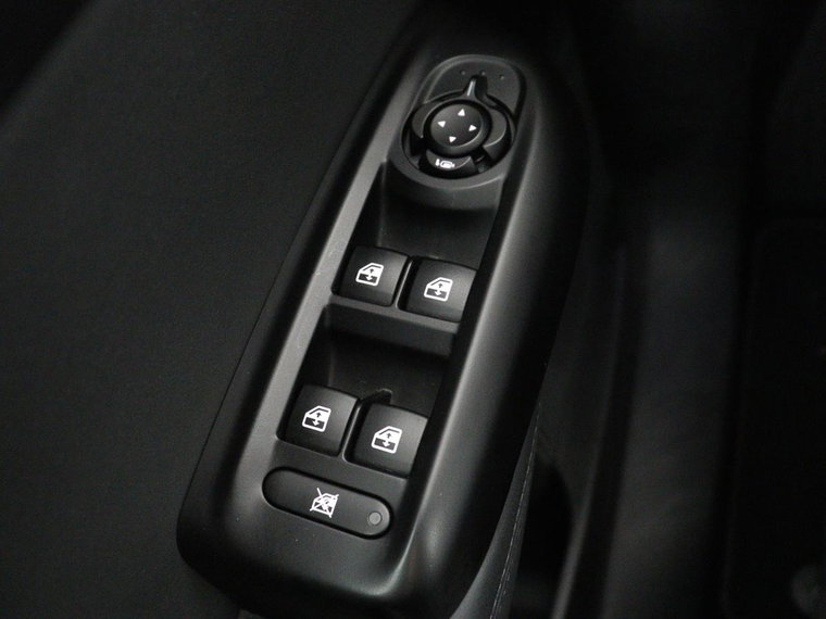 Vehicle Image 39