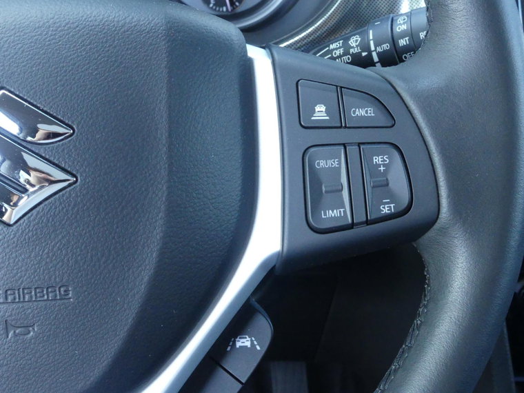 Vehicle Image 23