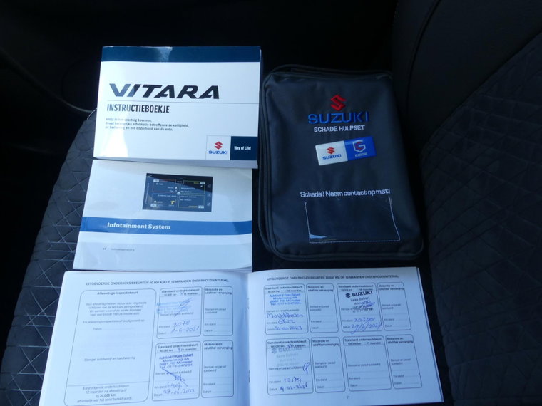Vehicle Image 7
