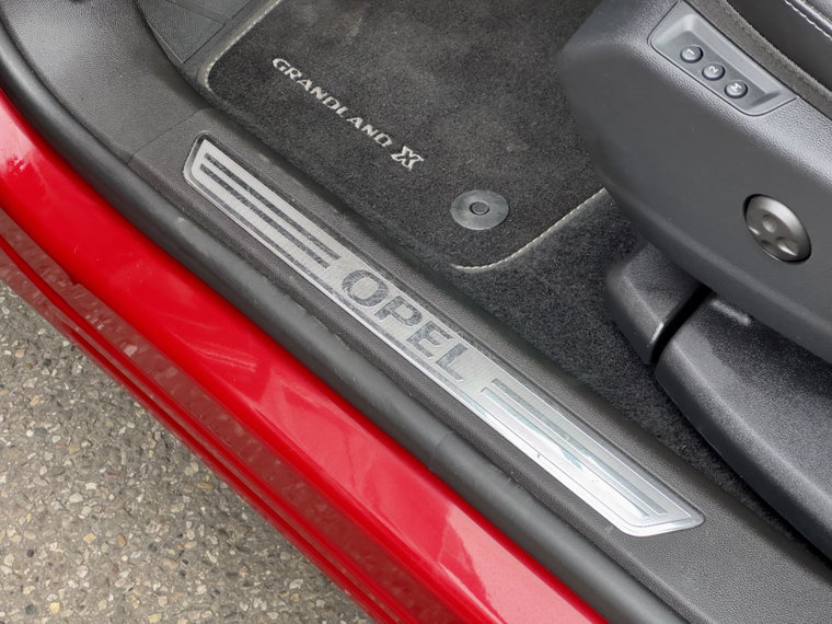 Vehicle Image 28