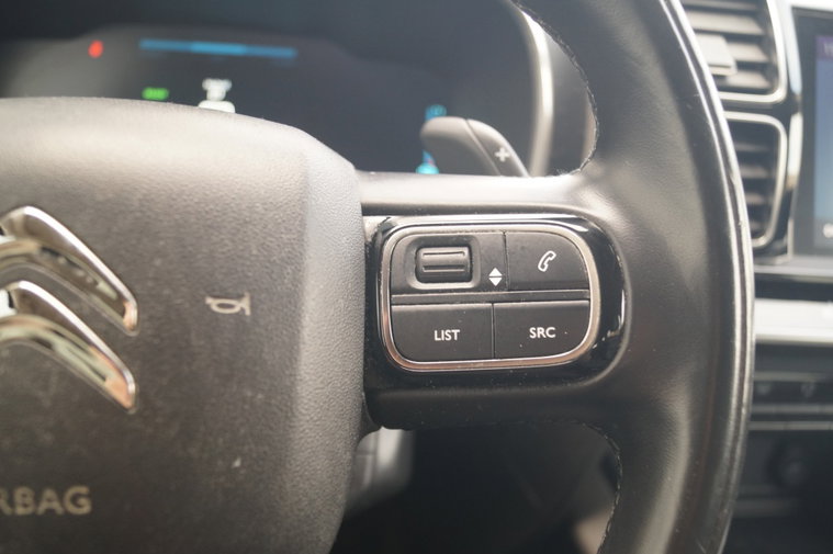Vehicle Image 23
