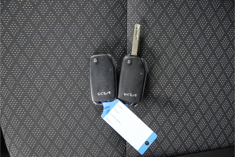 Vehicle Image 60