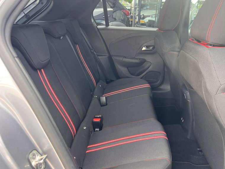 Vehicle Image 22