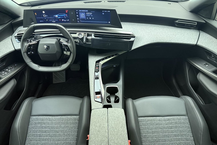 Vehicle Image 31