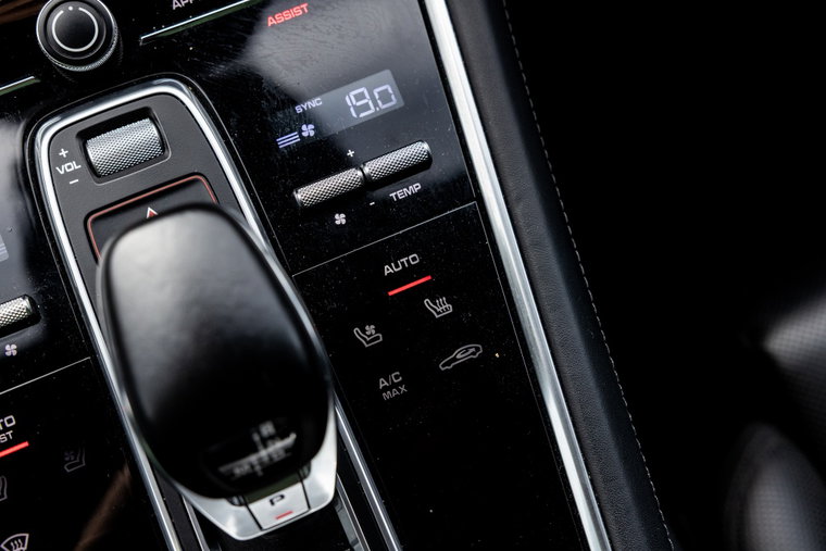 Vehicle Image 50