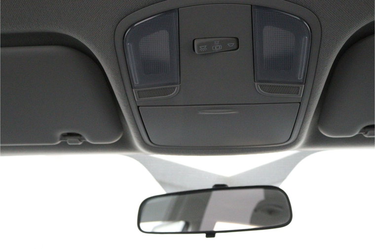 Vehicle Image 33