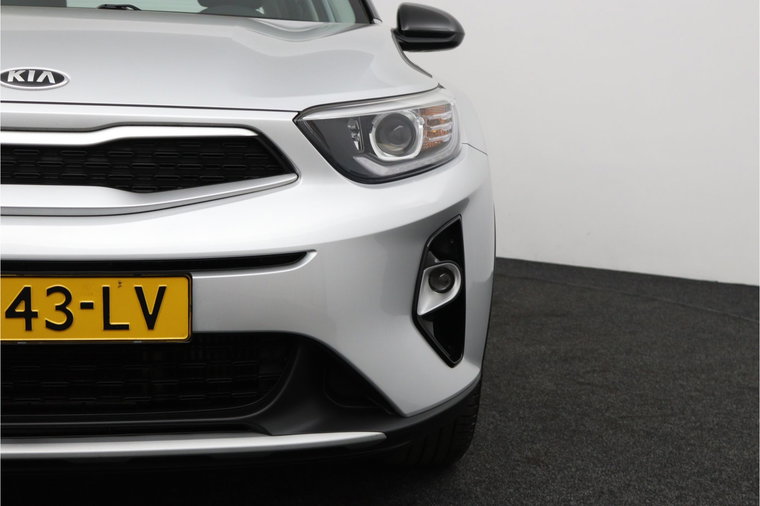 Vehicle Image 35