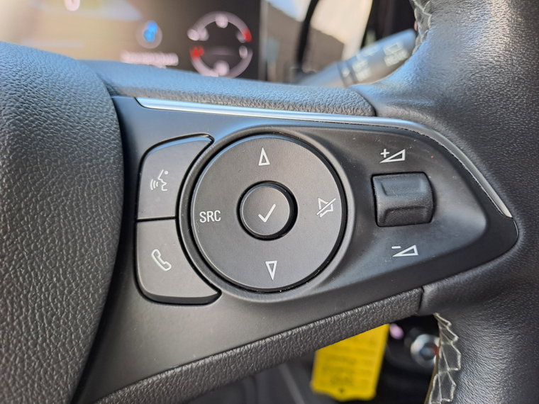 Vehicle Image 26
