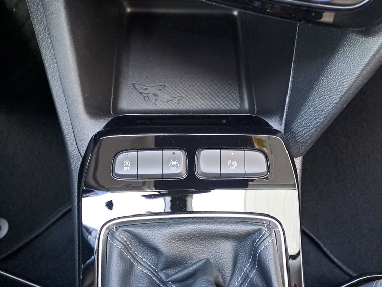 Vehicle Image 28