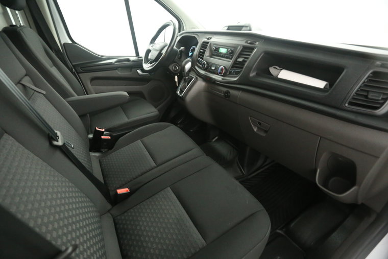 Vehicle Image 21