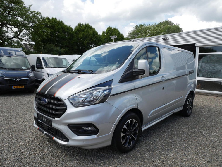 Vehicle Image 7