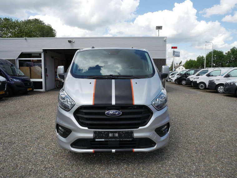 Vehicle Image 8