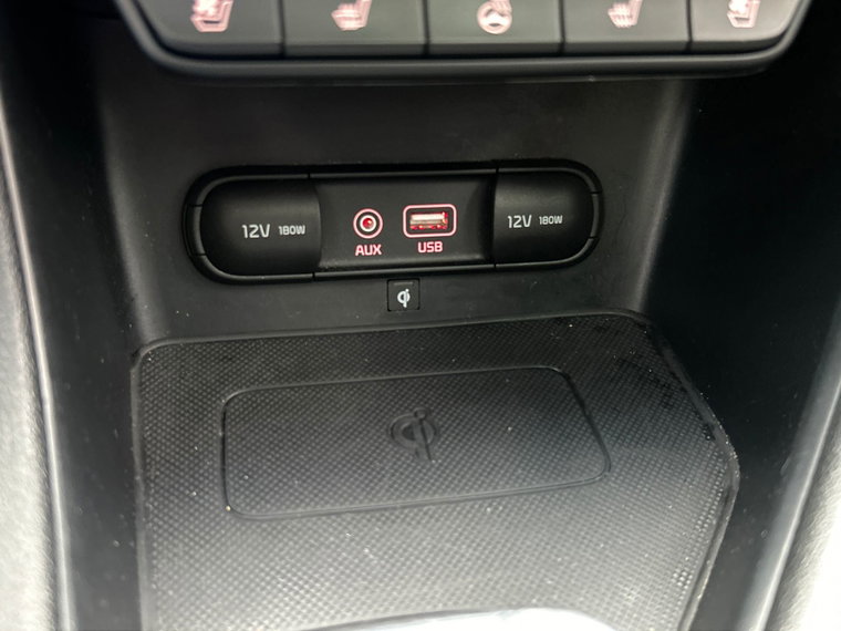 Vehicle Image 35