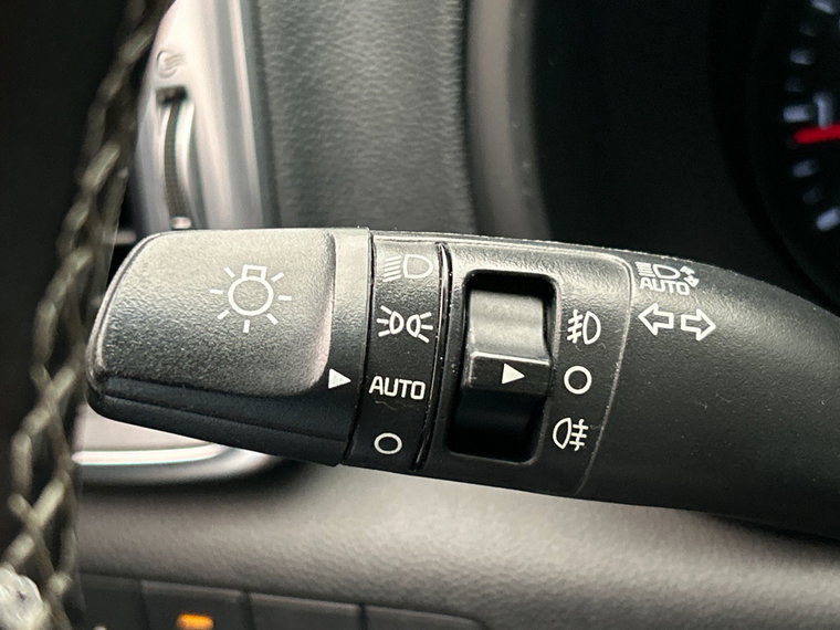 Vehicle Image 52