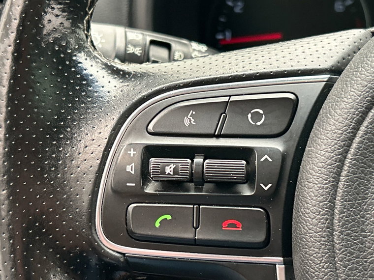 Vehicle Image 53