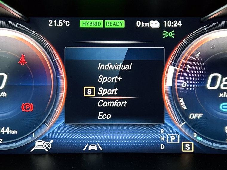 Vehicle Image 25