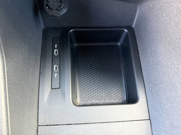 Vehicle Image 41