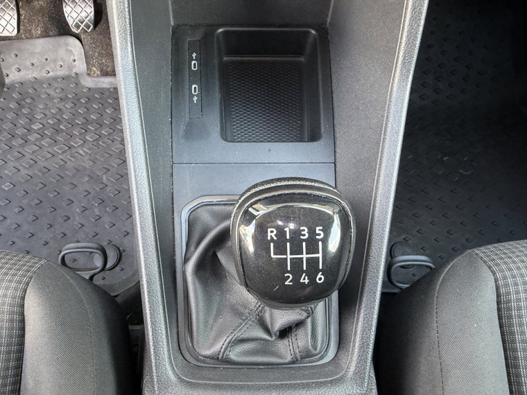 Vehicle Image 47