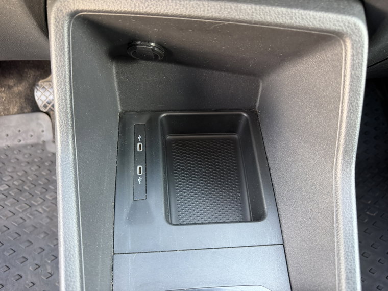 Vehicle Image 48