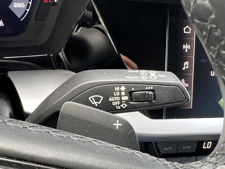 Vehicle Image 45