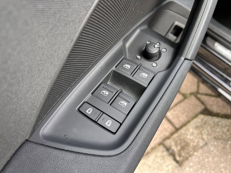 Vehicle Image 49