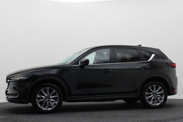 Vehicle Image 8