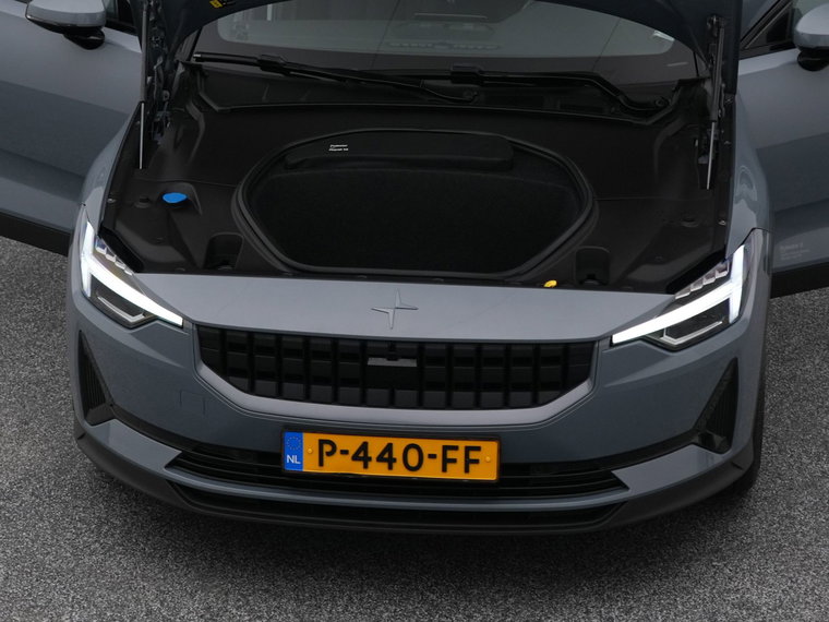 Vehicle Image 32
