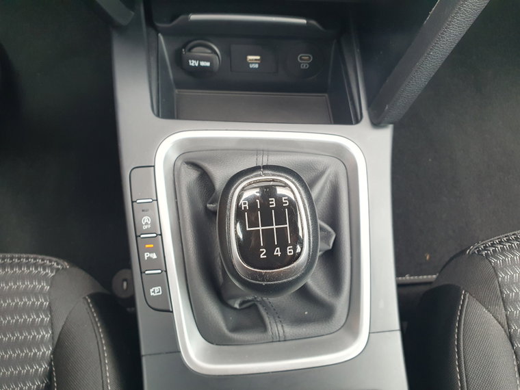 Vehicle Image 36