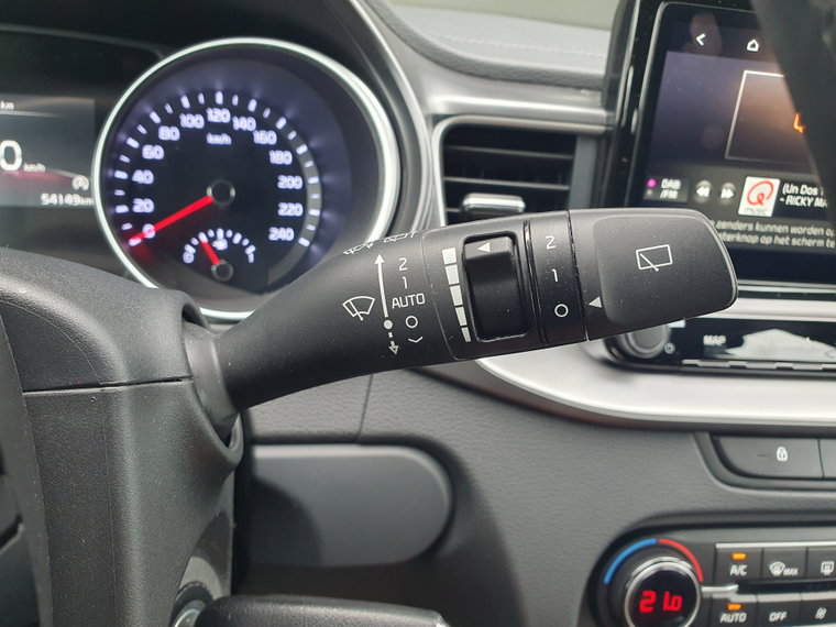 Vehicle Image 39