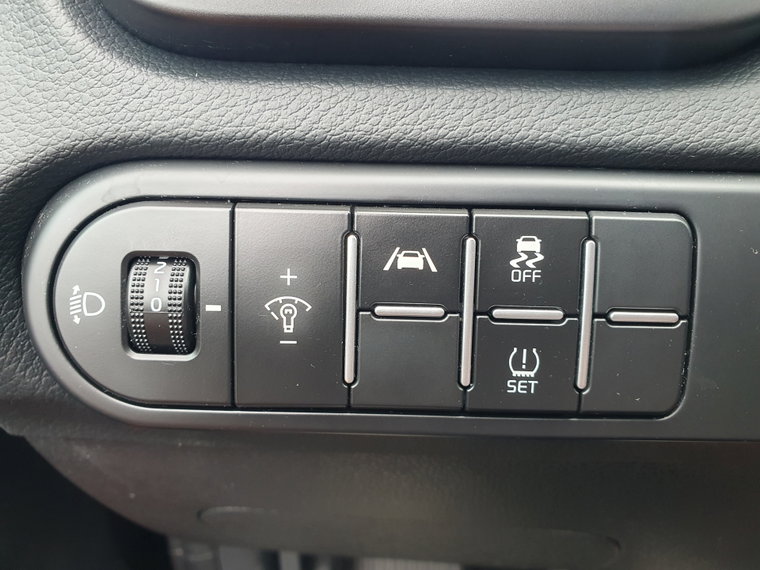 Vehicle Image 41