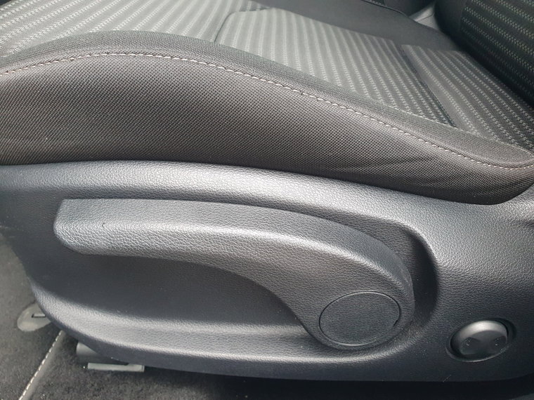 Vehicle Image 48