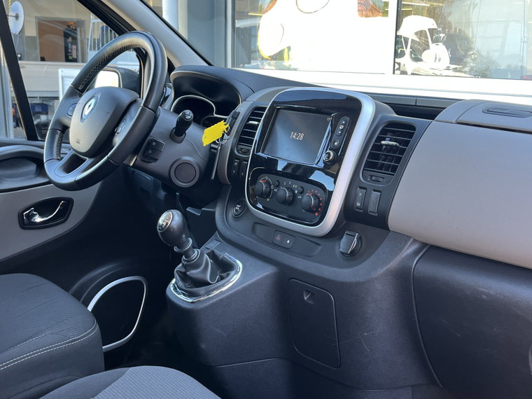 Vehicle Image 28
