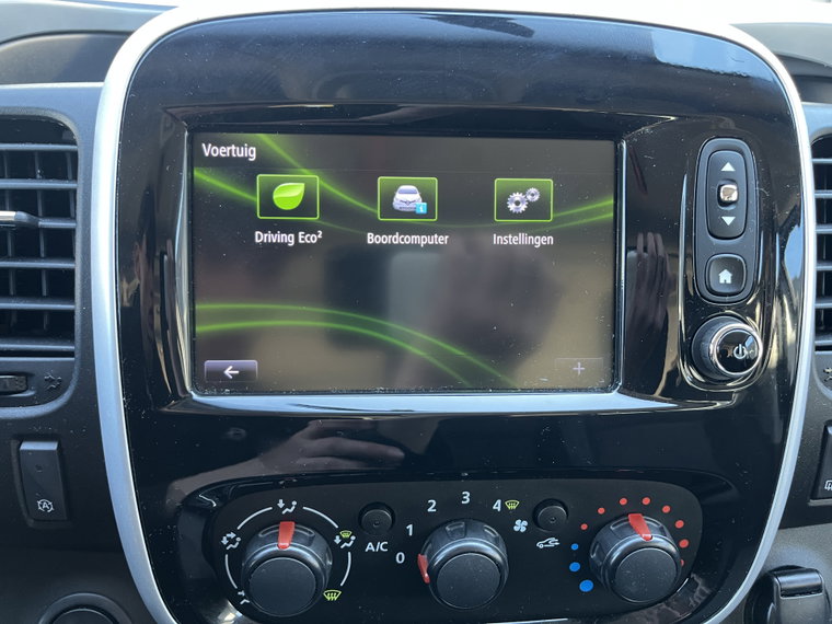 Vehicle Image 38