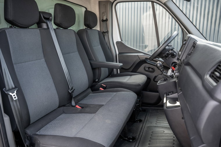 Vehicle Image 12
