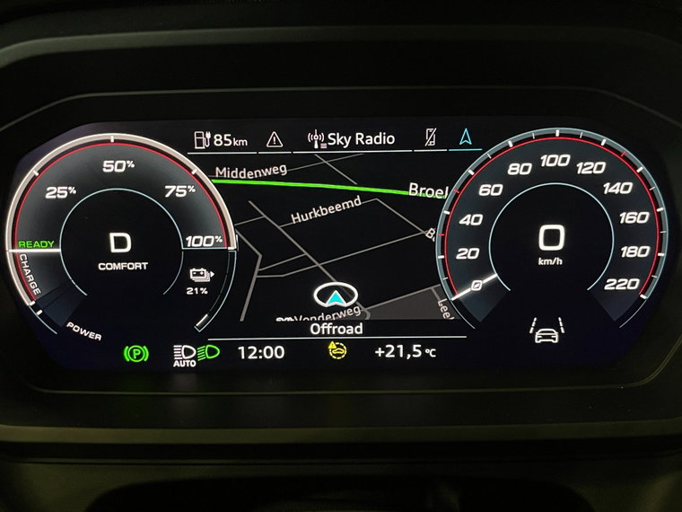 Vehicle Image 21