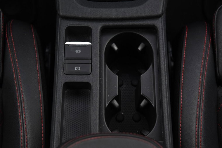 Vehicle Image 42