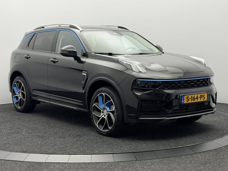 Vehicle Image 13