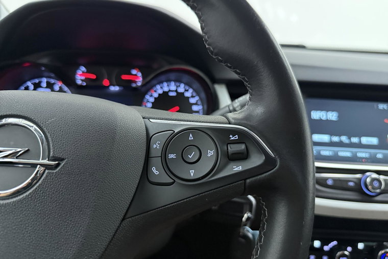 Vehicle Image 22