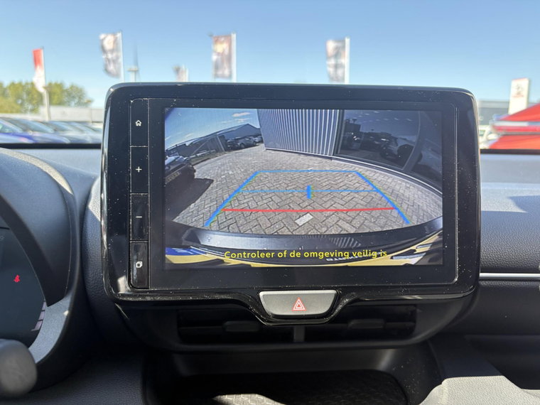 Vehicle Image 19