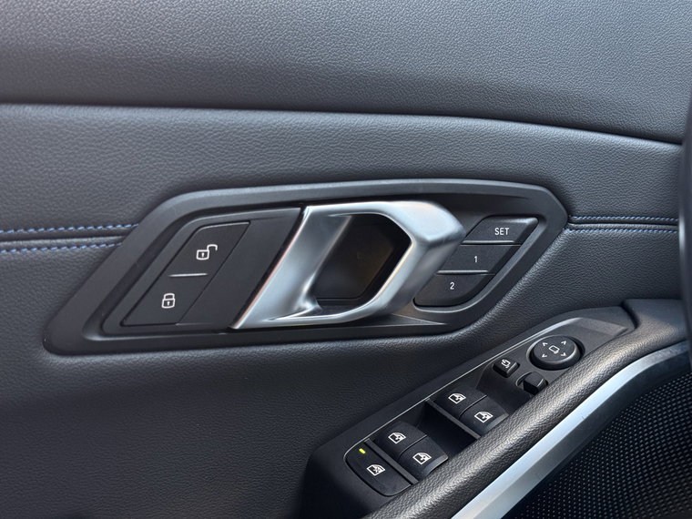 Vehicle Image 53