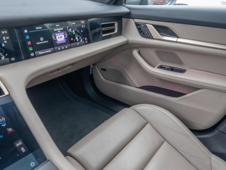 Vehicle Image 37